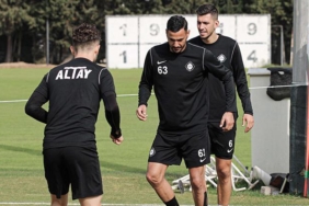 Altay’da Erzurumspor maçı hazırlıkları başladı 5 altayda-erzurumspor-maci-hazirliklari-basladi-mfmaR1Ug.jpg