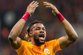 Antalyaspor, Galatasaray'dan Christian Luyindama'yı kiraladı 6 antalyaspor-galatasaraydan-christian-luyindamayi-kiraladi-HE8igt7D.jpg