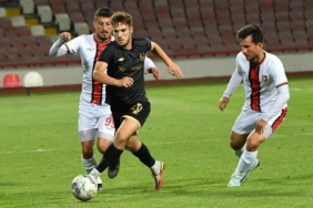 balikesirspor-usakspor-mac-sonucu-0-1-ZzZPJWXH.jpg