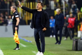 Başakşehir'de Emre Belözoğlu'ndan bir ilk! 2 basaksehirde-emre-belozoglundan-bir-ilk-2CX9nX1V.jpg