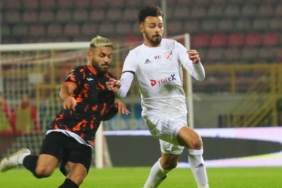 Boluspor-Adanaspor maç sonucu: 1-0 3 boluspor-adanaspor-mac-sonucu-1-0-pKdy3CP6.jpg