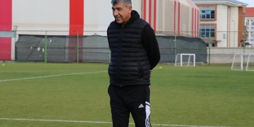 boluspor-adanaspor-macinda-3-puan-hedefliyor-sDMMVJBz.jpg
