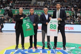 Bursaspor Basketbol'a yeni sponsor 5 bursaspor-basketbola-yeni-sponsor-ydKzhyJ5.jpg