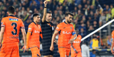 deniz-coban-yorumladi-fenerbahce-basaksehir-macinda-penalti-fWnp6Neu.gif