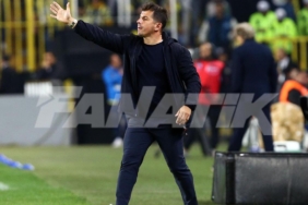 Emre Belözoğlu: Rakibimiz hamlelerin karşılığını aldı, biz alamadık 2 emre-belozoglu-rakibimiz-hamlelerin-karsiligini-aldi-biz-alamadik-NwsLBN3S.jpg