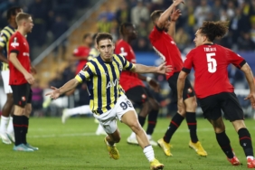 Emre Mor: Taraftarları mutlu etmek için oynuyorum 3 emre-mor-taraftarlari-mutlu-etmek-icin-oynuyorum-sfcyqsRL.jpg