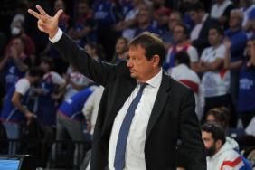 Ergin Ataman: Son toplara kalmadan bitirmeye çalışacağız 3 ergin-ataman-son-toplara-kalmadan-bitirmeye-calisacagiz-b5VwudkG.jpg
