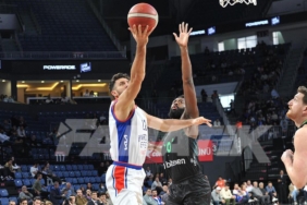 Ergin Ataman'ın atıldığı maçta Anadolu Efes, Darüşşafaka'yı yendi 4 ergin-atamanin-atildigi-macta-anadolu-efes-darussafakayi-yendi-v5XcSWU9.jpg