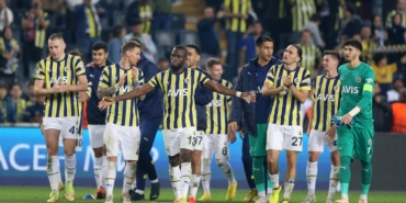 fenerbahce-aciklamasi-galibiyet-kadar-degerli-GRJ8OY13.jpg