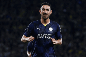 Fenerbahçe'de İrfan Can Kahveci, adım adım kariyer rekoruna 6 fenerbahcede-irfan-can-kahveci-adim-adim-kariyer-rekoruna-GOdyrZq2.gif