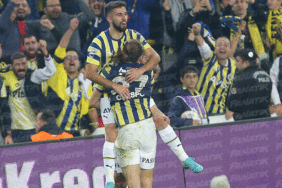 Fenerbahçe'li Diego Rossi gol anını anlattı 7 fenerbahceli-diego-rossi-gol-anini-anlatti-8BDL81wn.gif