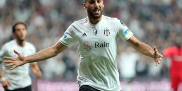 flas-cenk-tosun-aciklamasi-boyle-oynarsa-besiktas-tutamaz-DD3SjWd6.jpg