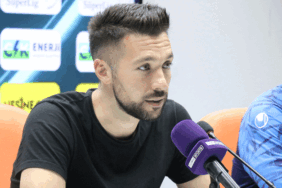 Francesco Farioli: Gol için verdiğimiz çaba hoşumuza gitti 5 francesco-farioli-gol-icin-verdigimiz-caba-hosumuza-gitti-W71bN4IL.gif