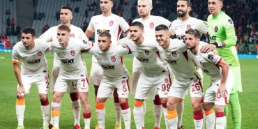 galatasarayda-okan-buruktan-3-degisiklik-surpriz-tercih-8ymwtCvY.jpg