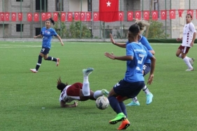 Hakkarigücü-Hatay FK maç sonucu: 1-0 4 hakkarigucu-hatay-fk-mac-sonucu-1-0-TPKOwEsk.jpg