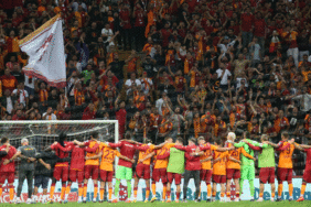İşte transferde şov yapan Galatasaray'ın yabancı oyuncuları! 1 iste-transferde-sov-yapan-galatasarayin-yabanci-oyunculari-VwjKOwHc.gif