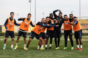 Kayserispor’da kamp kadrosu belli oldu 2 kayserisporda-kamp-kadrosu-belli-oldu-jaUlVP4B.gif