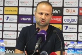 Osman Zeki Korkmaz: İlk yarı iki takım adına farklı olabilirdi 5 osman-zeki-korkmaz-ilk-yari-iki-takim-adina-farkli-olabilirdi-A9rBWkdb.jpg