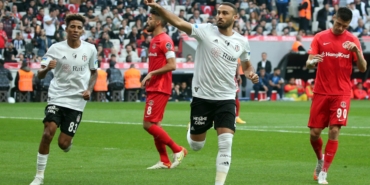 ozet-besiktas-umraniyespor-mac-sonucu-5-2-VaNFV6O3.jpg