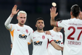 (ÖZET) Fatih Karagümrük - Galatasaray: 0-2 1 ozet-fatih-karagumruk-galatasaray-0-2-WQYHEj6G.jpg