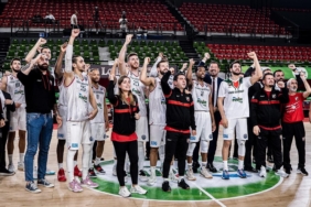 Pınar Karşıyaka'nın rakibi Fenerbahçe 1 pinar-karsiyakanin-rakibi-fenerbahce-HZBDsYP6.jpg