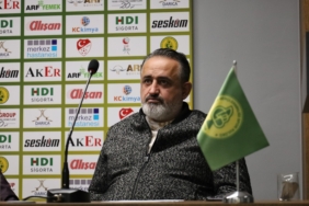 Serdar Acarhoroz'un hedefi Darıca Gençlerbirliği’ni Süper Lig'e çıkarmak 6 serdar-acarhorozun-hedefi-darica-genclerbirligini-super-lige-cikarmak-ZLUBA2ZT.jpg