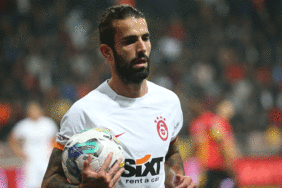 Sergio Oliveira'dan taraftara mesaj 6 sergio-oliveiradan-taraftara-mesaj-JSpwRSNf.gif