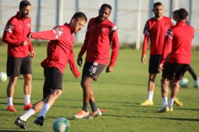 Sivasspor, CFR Cluj maçına hazır 2 sivasspor-cfr-cluj-macina-hazir-sUYMaNlQ.jpg