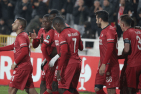 Sivasspor'da Max Gradel gollerine devam ediyor 6 sivassporda-max-gradel-gollerine-devam-ediyor-UxDU5hHK.gif