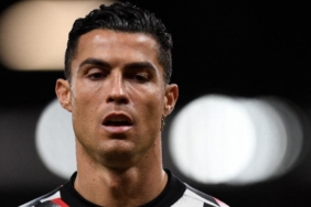 Son dakika | Manchester United'dan Cristiano Ronaldo açıklaması! 6 son-dakika-manchester-uniteddan-cristiano-ronaldo-aciklamasi-z6pXTu2L.jpg