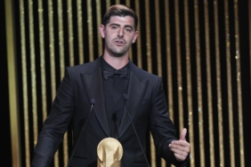 Thibaut Courtois: Neyse ki en iyi kaleci ödülünü icat ettiler 5 thibaut-courtois-neyse-ki-en-iyi-kaleci-odulunu-icat-ettiler-OXHp77AO.jpg