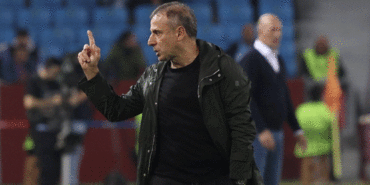 trabzonspor-teknik-direktoru-abdullah-avci-besiktasi-seviyor-vwlus3Yq.gif