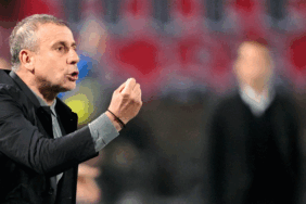 Trabzonspor Teknik Direktörü Abdullah Avcı: Oyunun karşılığı bu değildi! 5 trabzonspor-teknik-direktoru-abdullah-avci-oyunun-karsiligi-bu-degildi-VEMHAgFV.gif