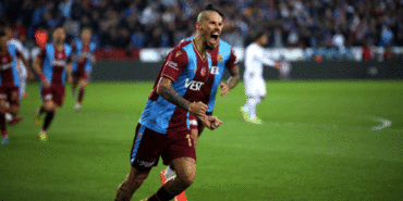 trabzonsporda-marek-hamsik-farki-JhWRQgha.gif