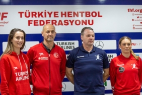 A Milli Kadın Hentbol Takımı Başantrenörü Buceschi hedefi açıkladı 2 a-milli-kadin-hentbol-takimi-basantrenoru-buceschi-hedefi-acikladi-4FZrXTAP.jpg