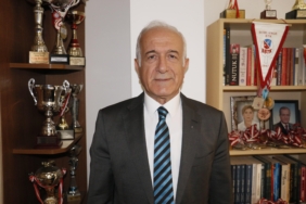 Adana Veteranlar Masa Tenisi Turnuvası son defa düzenlenecek 6 adana-veteranlar-masa-tenisi-turnuvasi-son-defa-duzenlenecek-hye3YY72.jpg