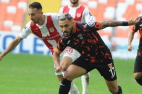 adanaspor-pendikspor-mac-sonucu-3-2-KrwTxvcf.jpg