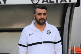 Altay'da Sinan Kaloğlu tepkileri sildi 3 altayda-sinan-kaloglu-tepkileri-sildi-Gb6LCkhb.jpg