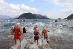 Aquamasters Yüzme Şampiyonası'nın Marmaris etabı tamamlandı 5 aquamasters-yuzme-sampiyonasinin-marmaris-etabi-tamamlandi-KuFW2sQJ.jpg
