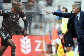 Beşiktaş Teknik Direktörü Şenol Güneş'ten, Atiba Hutchinson kararı! 4 besiktas-teknik-direktoru-senol-gunesten-atiba-hutchinson-karari-88E3cjRA.gif