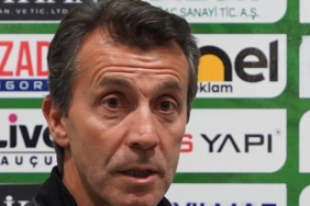 Çaykur Rizespor'da Bülent Korkmaz teşhisi koydu 1 caykur-rizesporda-bulent-korkmaz-teshisi-koydu-IxsJduuU.jpg