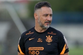 Corinthians'ta Vitor Pereira ayrılığını başkan açıkladı! 6 corinthiansta-vitor-pereira-ayriligini-baskan-acikladi-x8AR89Q6.jpg