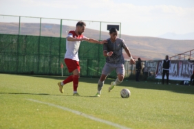 elazigspor-nevsehir-belediyespor-mac-sonucu-2-2-tKUXsDz1.jpg
