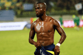 Enner Valencia Fenerbahçe tarihine geçmeye çok yakın! 5 enner-valencia-fenerbahce-tarihine-gecmeye-cok-yakin-KPlbMnKr.gif