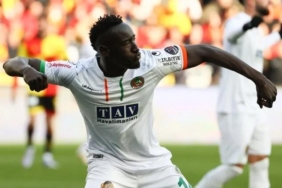 Famara Diedhiou'nun Dünya Kupası sevinci 3 famara-diedhiounun-dunya-kupasi-sevinci-Q8nOT6xv.jpg