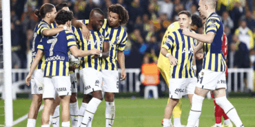 fenerbahce-super-ligde-evinde-kaybetmiyor-LaQnSCPp.gif