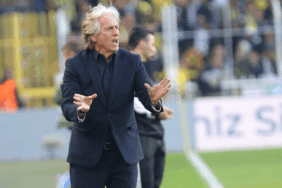 fenerbahce-teknik-direktoru-jorge-jesus-bu-sonucu-beklemiyorduk-Kal4wpGy.gif