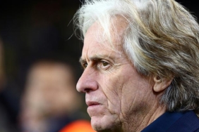 Fenerbahçe'de Jorge Jesus'tan takıma övgü, taraftara teşekkür 8 fenerbahcede-jorge-jesustan-takima-ovgu-taraftara-tesekkur-sUyL87xi.jpg