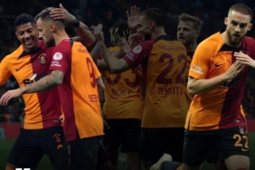 Galatasaray-Ofspor maçında sürpriz konuk! İlgi odağı oldu... 3 galatasaray-ofspor-macinda-surpriz-konuk-ilgi-odagi-oldu-r4GkPtRi.jpg