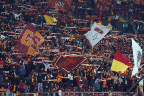 galatasaray-ofspor-macini-23-bin-5-taraftar-izledi-xPNxEyiq.gif
